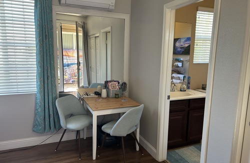 Sun City House | COZY PRIVATE STUDIO GUEST HOUSE.