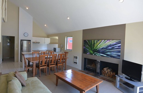 Lake Crackenback Apartment | Crackenback 27 located in Lake Crackenback