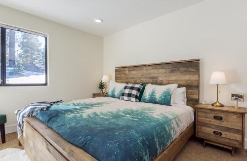 Mammoth Lakes House | Crestview 35