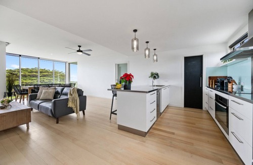 Kilcunda House | Crystal Palace - Luxury Coastal Stay with Ocean Views, Spa, Fireplace & Pet-Friendly Comfort
