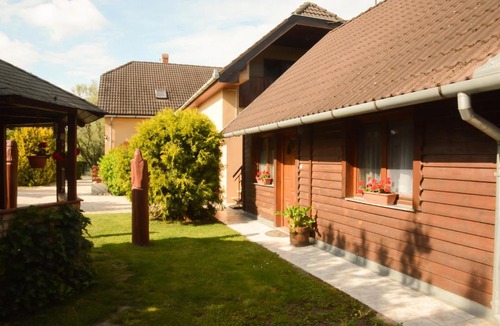 Kehidakustany House | Családbarát Faház