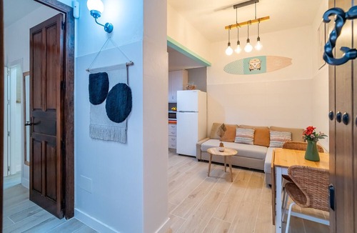 La Goleta Apartment | Cubo's Central Malaga Apartment/center/air conditioning/terrace