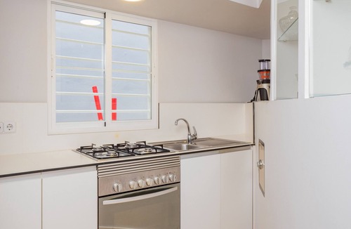 Centro Ski Chalet | Cubo's Gibralfaro Townhouse/malaga center/views/parking included