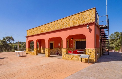 Obejo Ski Chalet | Cubo's Private Family Hacienda El Encinar/air conditioning/free wifi