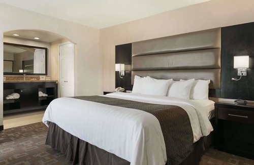 Downey Hotel | Days Inn by Wyndham Downey