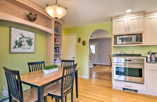 Monroe Cottage | Decked-Out Home: Hot Tub, Pool, Fire Pit & More!