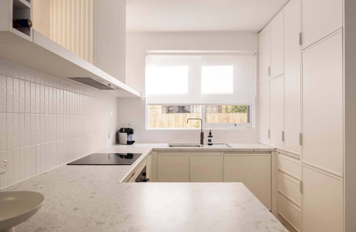 Armadale Apartment | Delightful Dorrington | In The Heart of Armadale
