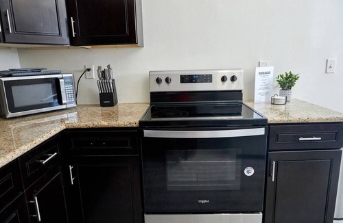 Bahama Reef House | Delva’s Place-Gated 3 bedroom - Pet Friendly