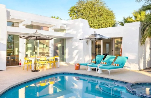 Chino Canyon House | Designer 4-Bedroom Home with Pool - LuxeLife!