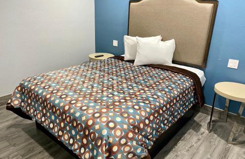 Compton Hotel | Dixie Motel