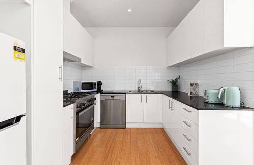 Clayton House | Domi Rentals - The Fregon Townhouse