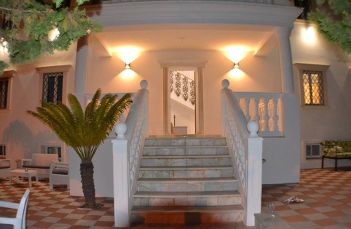 Urbanizacion Hacienda las Chapas Villa | Domus Vesta a luxury huge villa with 10 bedrooms close to Nikky Beach and Banus