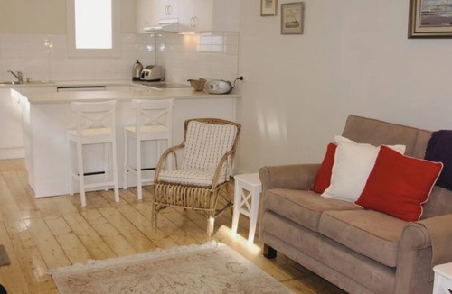Queenscliff House | Doongarra in the heart of town