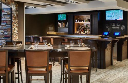 Crabtree Hotel | Doubletree By Hilton Raleigh Crabtree Valley