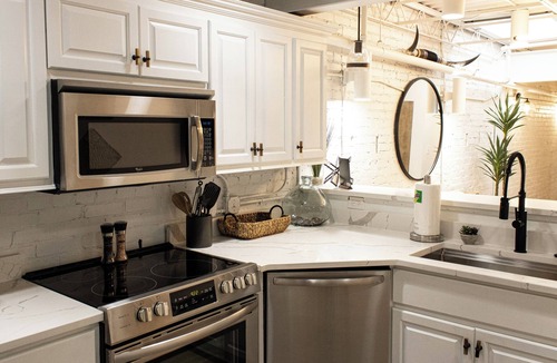 Tuscaloosa Condo | Downtown Tuscaloosa Loft, walking distance to UA/Stadium/Bars/Restaurants