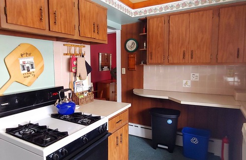 Westfield House | Downtown Westfield, with Patio, Near Wineries, Dining, and Lake Erie
