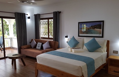 Bel Ombre Apartment | Drake Seaside Studio - Ground Floor