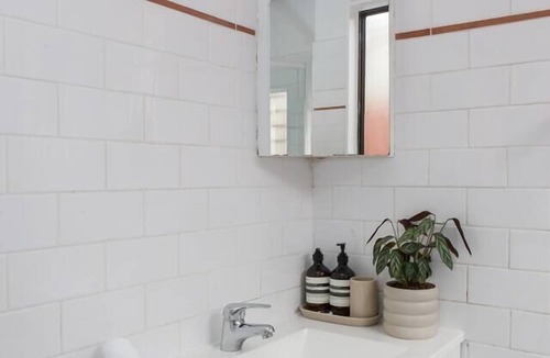 Richmond North Cottage | Du Feu Cottage Indoor outdoor Richmond Charm