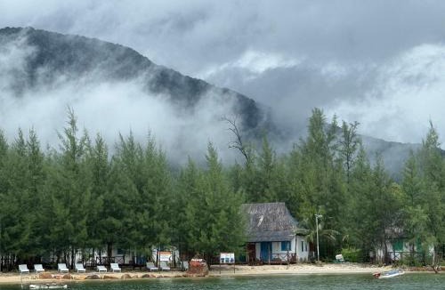 Ham Ninh Hotel | Dugong Bay - Làng Ẩm Thực & Sinh Thái - Eco & Seafood Village
