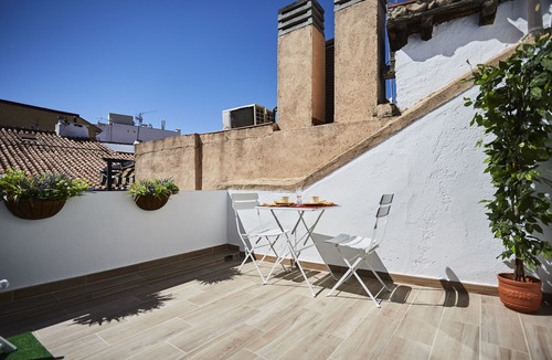 Centro Apartment | Duplex penthouse with terrace in pure center, 2 to 8 people, at Puerta del Sol