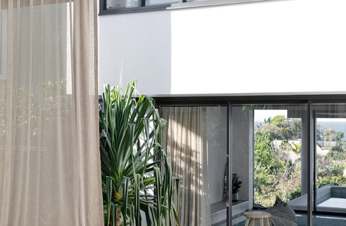 Sunshine Beach House | Eagles Nest - Wake to the sunrise over the glittering Coral Sea
