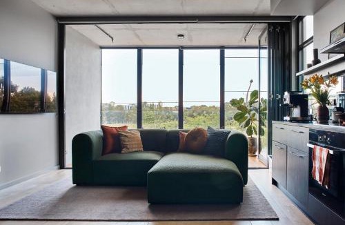 Kingston Apartment | Eastlake Retreat Kingston
