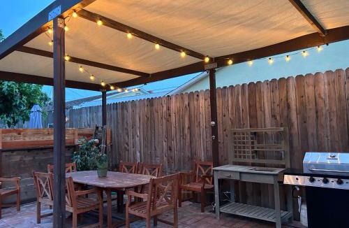 East Side Costa Mesa House | Eastside Costa Mesa house
