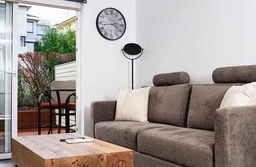 Battery Point Apartment | Easy walk to Salamanca and the waterfront with secure undercover parking