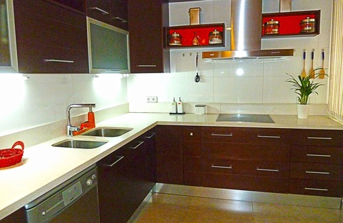 Centro Comercial Apartment | Eduardo Lucena 5, Mezquita