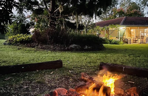 Darlington House | Eighteen Mile Homestead ~ escape from hustle & bustle!