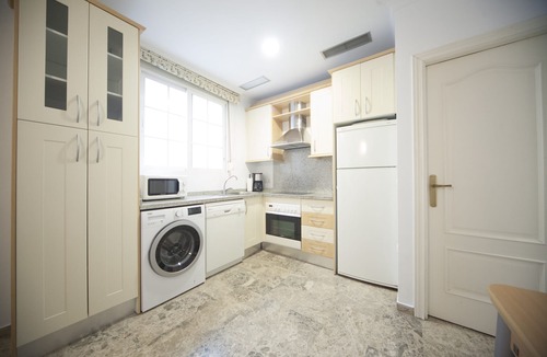 Centro Apartment | Elegant apt in cultural Málaga city and quiet area next to Cathedral. lift, WIFI