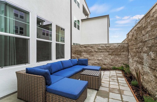 Lake Forest House | Elegant Getaway on Pin Ln - Perfect for Relaxation and Adventure Awaits #41790