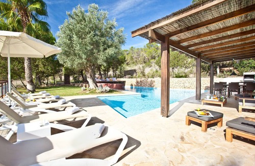 San Antonio Bay Villa | Embedded in Nature and with Pool - Villa Can Rafal