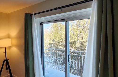 Waterloo Apartment | ENTIRE 2 BEDROOM APARTMENT BY UW RESEARCH PARK