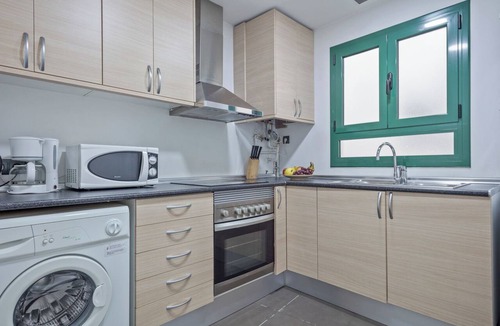 Sant Antoni Apartment | Entire Apartment at Comtal 41