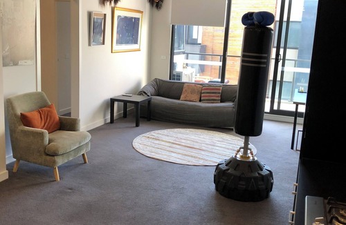 Maribyrnong Apartment | Entire apartment number 304 in Maribyrnong with Washer/Dryer and is 20min 2 city
