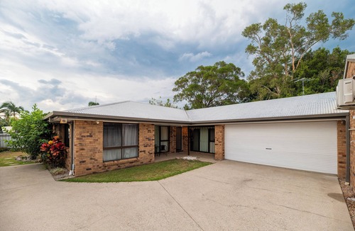 Mount Warren Park House | Entire home in Mount Warren Park, Australia