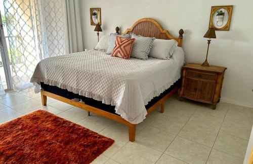 Bahamia West Apartment | Entire Home - Relaxing Ocean View Condo