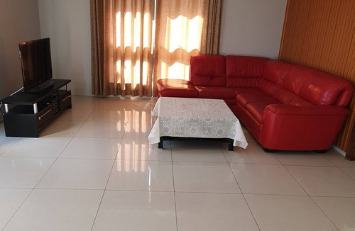 Melton House | Entire House-close to Supermarket/gym/Restaurants