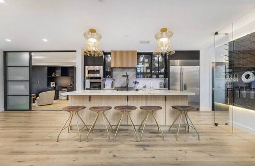 Woodland Hills Villa | Erwin Estate - A Perfect Blend of Modern Elegance with Mid-Century Undertones