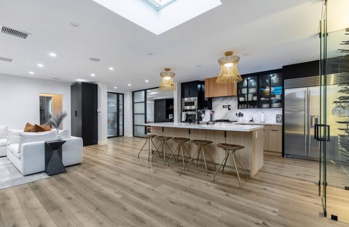 Woodland Hills Villa | Erwin Estate - A Perfect Blend of Modern Elegance with Mid-Century Undertones