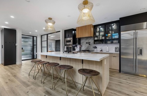 Woodland Hills Villa | Erwin Estate - A Perfect Blend of Modern Elegance with Mid-Century Undertones