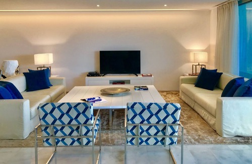 Cap Martinet House | 4 Bedroom Exclusive Luxury Apartment,Talamanca beach,Es Pouet ,5`from Ibizatown