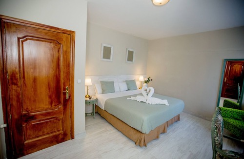 Palomas House | Escala SUITES