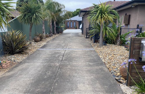 Wendouree House | EUREKA GOLD STAYS 2 BEDROOMS & 2 BATHROOMS . BALLARAT/WENDOUREE . NO PETS