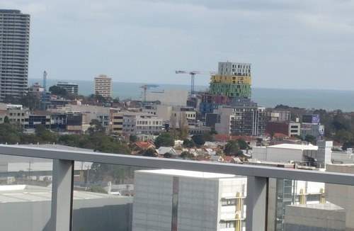 Prahran Apartment | Excecutive Unit off Chapel Street- 2 bedroom s Ultra comfort