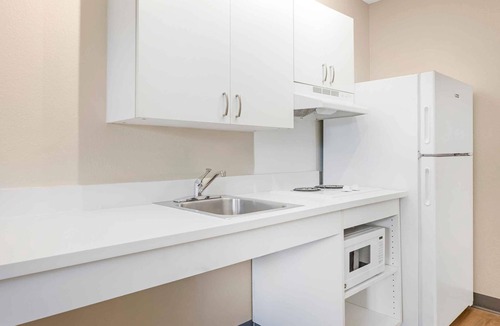Airport Area Hotel | Extended Stay America Suites Orange County John Wayne Airprt