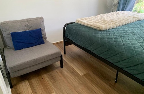 Mount Colah House | Fabulous Stunning Garden View King Bedroom with shared bathroom at MC 2079