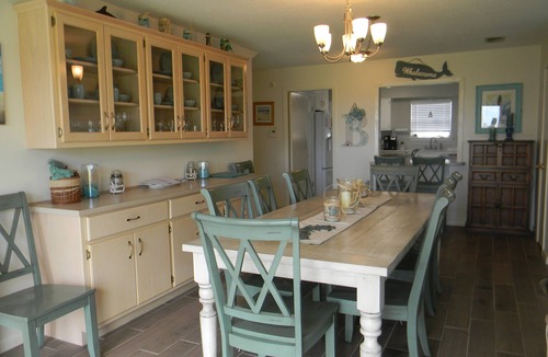 Dauphin Island Condo | FALL ESCAPE ! FAMILY COMPOUND.