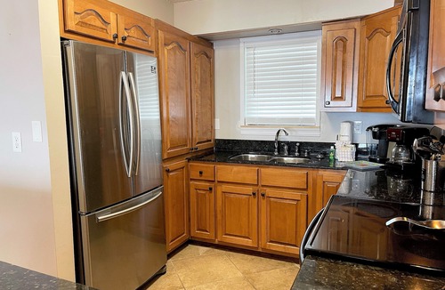 Orange Beach East Condo | Fall Getaway awaits at Jubilee Landing-boat friendly-beautiful views